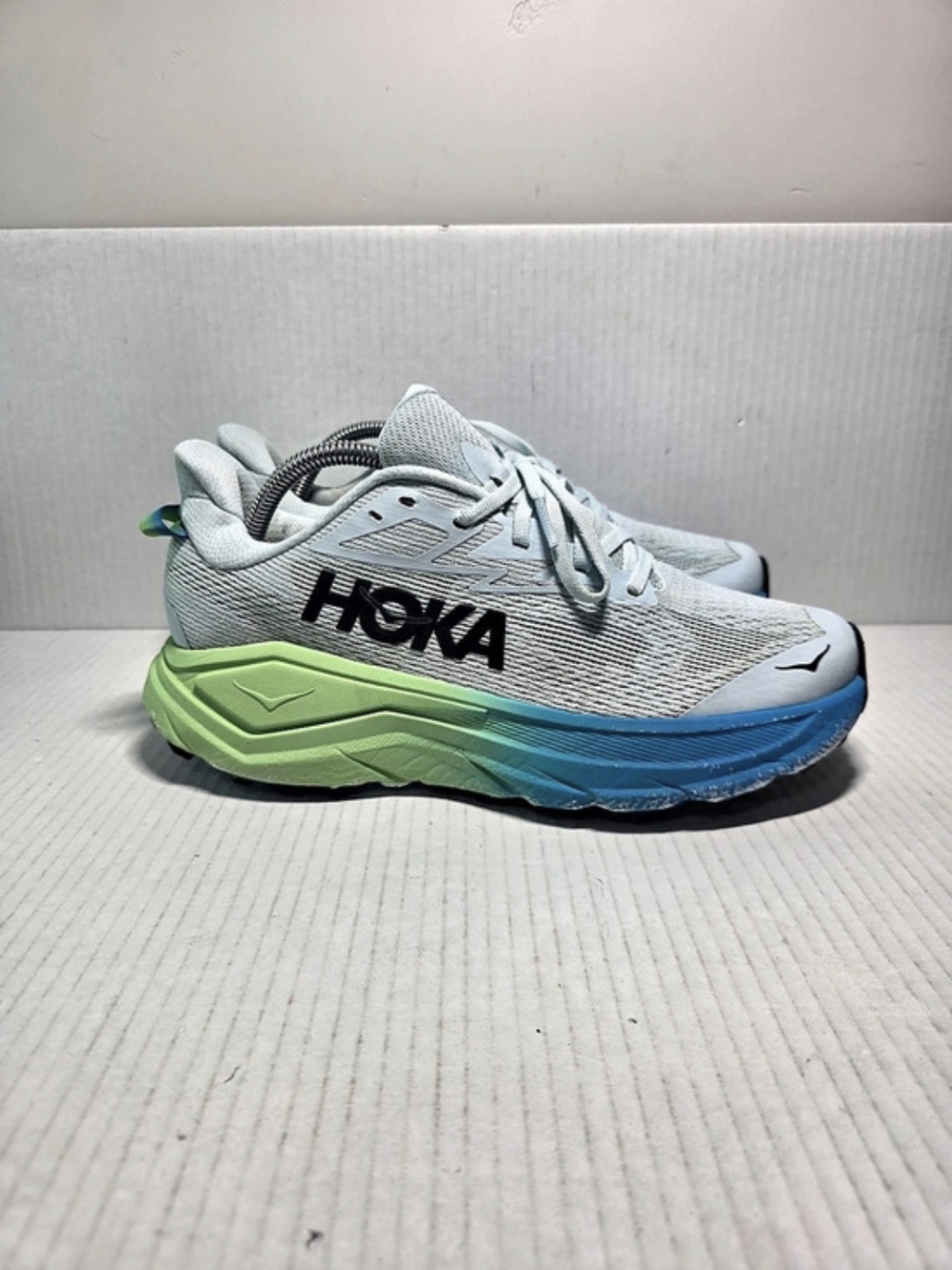 HOKA Challenger 8 Athletic Shoes White & Blue US 10